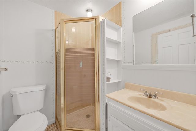 4 Mirick Ln, Wilbraham, MA 01095