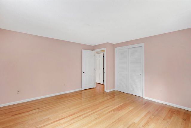 4 Mirick Ln, Wilbraham, MA 01095