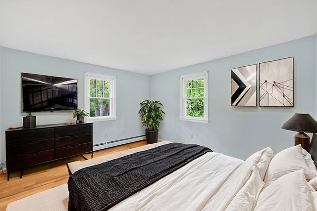 4 Mirick Ln, Wilbraham, MA 01095