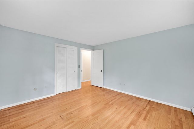 4 Mirick Ln, Wilbraham, MA 01095
