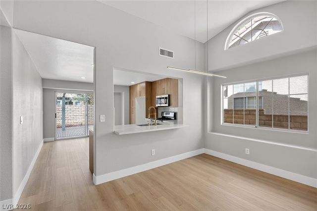 8086 Canto Avenue, Las Vegas, NV 89147