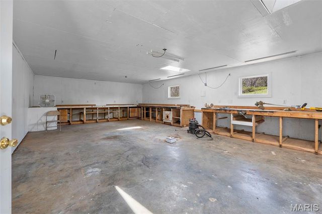 997 Pcr 914, Perryville, MO 63775