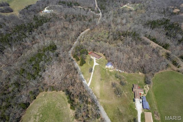 997 Pcr 914, Perryville, MO 63775