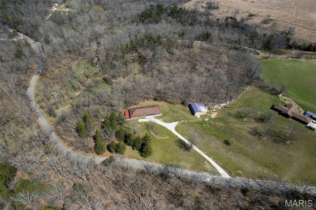 997 Pcr 914, Perryville, MO 63775