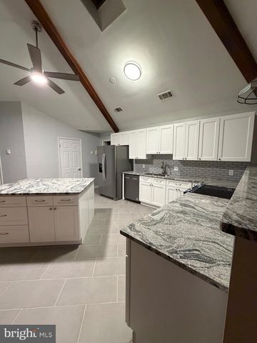 17000 SWANSON RD, Upper Marlboro, MD 20774