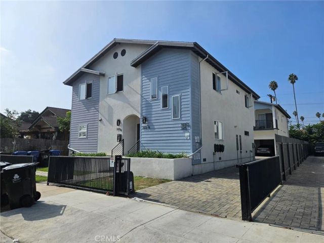 3962 Brighton Avenue, Los Angeles, CA 90062