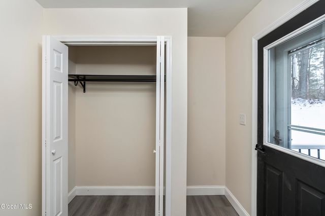 116 Woodin Road, Halfmoon, NY 12065