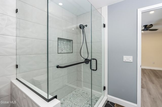 116 Woodin Road, Halfmoon, NY 12065