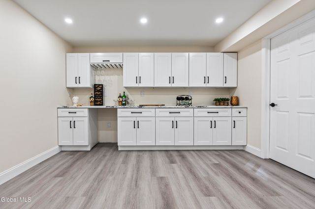 116 Woodin Road, Halfmoon, NY 12065