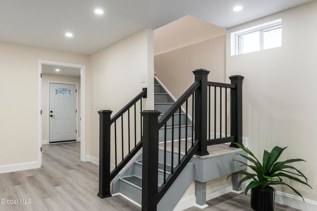 116 Woodin Road, Halfmoon, NY 12065