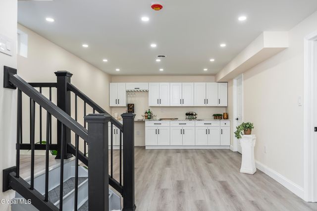 116 Woodin Road, Halfmoon, NY 12065