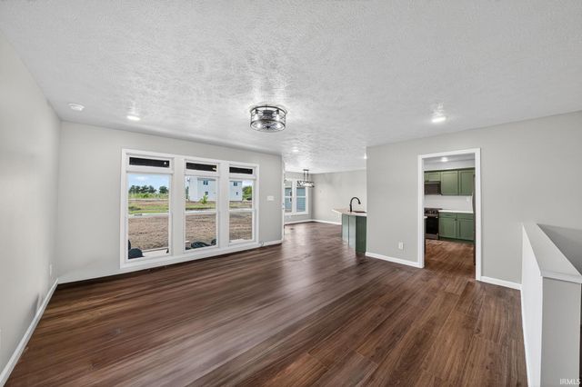 5111 Bankside Court, Mishawaka, IN 46544