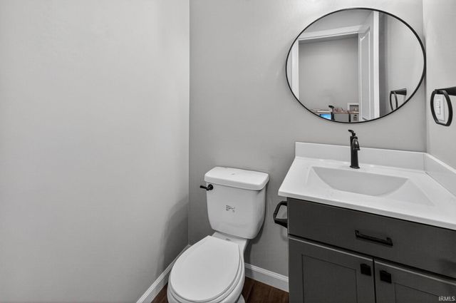 5111 Bankside Court, Mishawaka, IN 46544