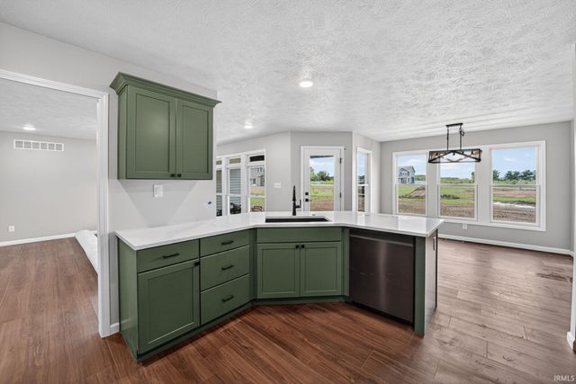 5111 Bankside Court, Mishawaka, IN 46544