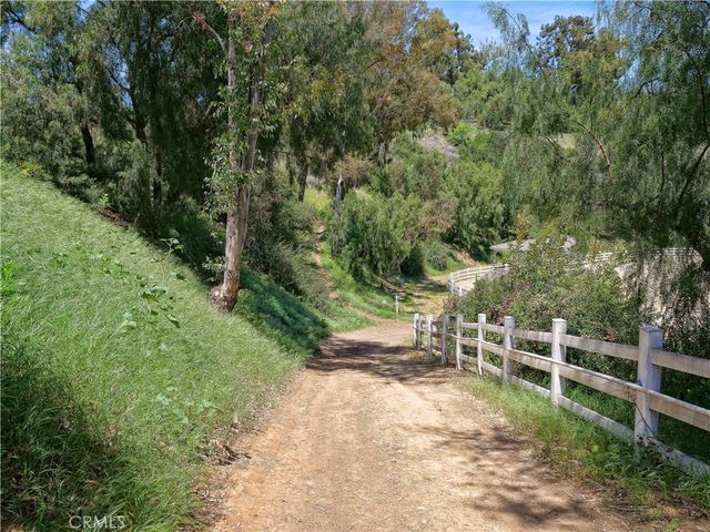 3 Poppy Trail, Rolling Hills, CA 90274