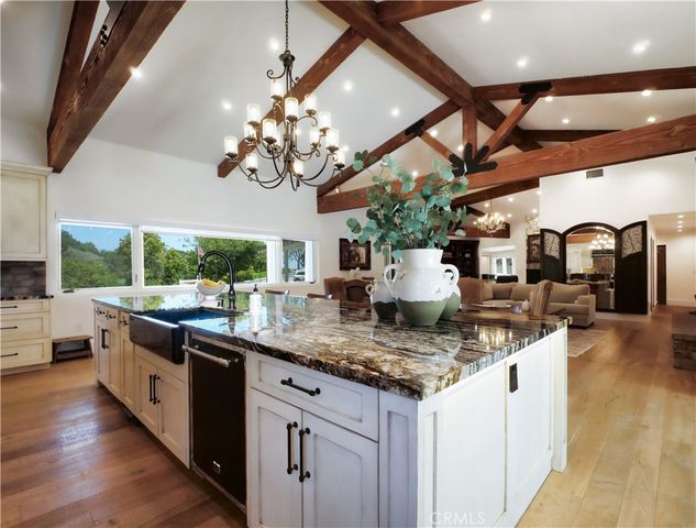 3 Poppy Trail, Rolling Hills, CA 90274