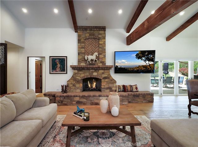 3 Poppy Trail, Rolling Hills, CA 90274