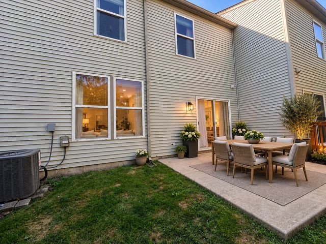 485 Metropolitan Street, Aurora, IL 60502
