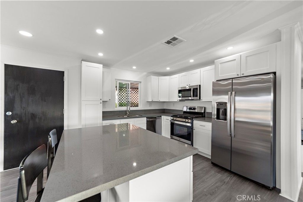 718 Sycamore Ave Space 97, Vista, CA 92083 — photo 4