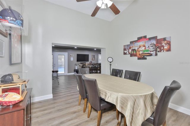 3931 APPLETREE DRIVE, Valrico, FL 33594