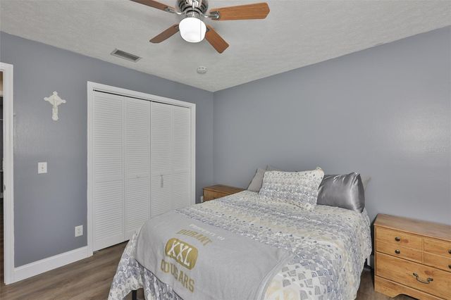 3931 APPLETREE DRIVE, Valrico, FL 33594