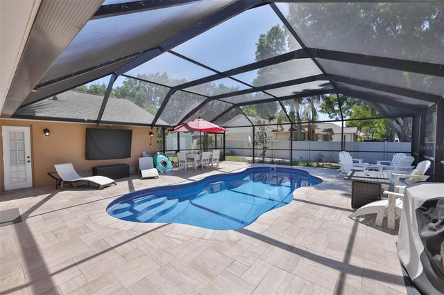 3931 APPLETREE DRIVE, Valrico, FL 33594