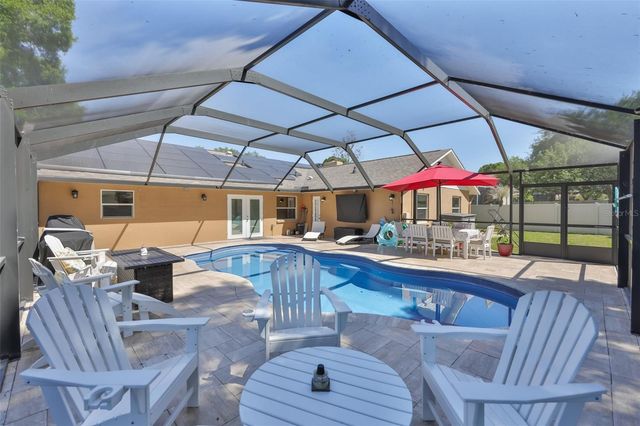 3931 APPLETREE DRIVE, Valrico, FL 33594