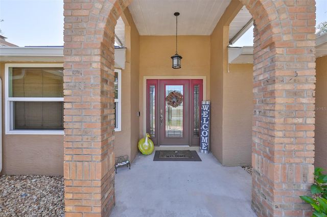 3931 APPLETREE DRIVE, Valrico, FL 33594