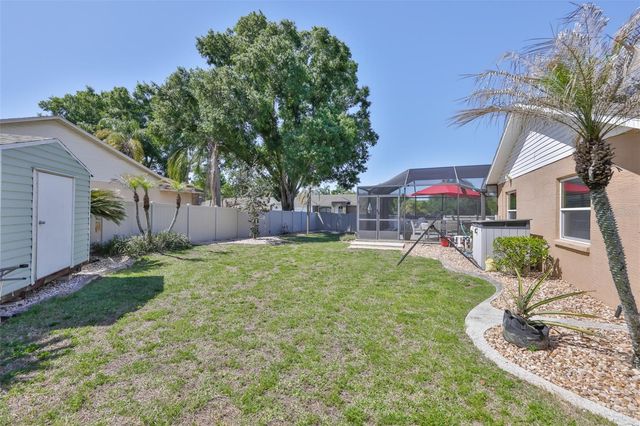 3931 APPLETREE DRIVE, Valrico, FL 33594