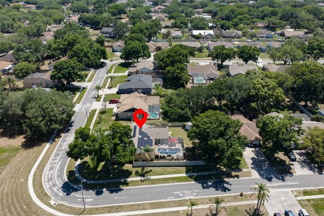 3931 APPLETREE DRIVE, Valrico, FL 33594