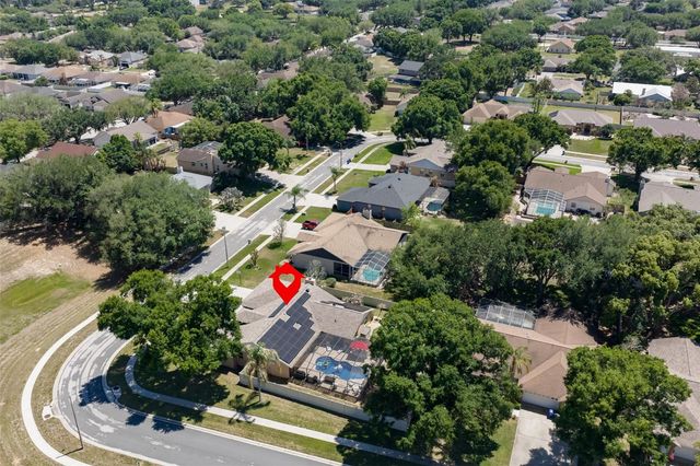 3931 APPLETREE DRIVE, Valrico, FL 33594