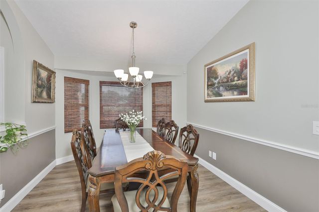 3931 APPLETREE DRIVE, Valrico, FL 33594