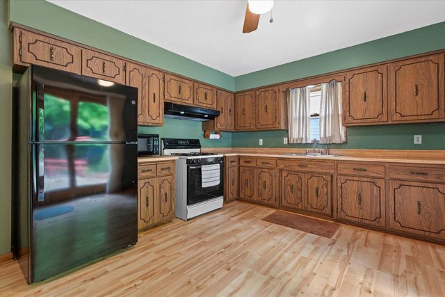5661 S 24th STREET, Milwaukee, WI 53221