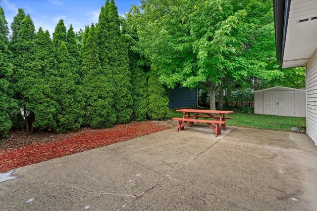 5661 S 24th STREET, Milwaukee, WI 53221