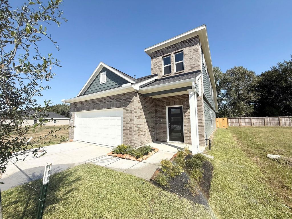 15455 Foresail Ln, South Houston, TX 77053