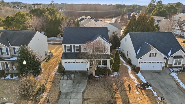 304 Wellspring Drive, Holly Springs, NC 27540