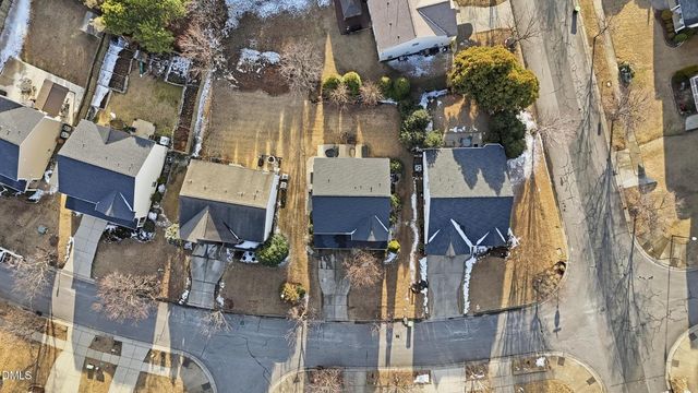 304 Wellspring Drive, Holly Springs, NC 27540