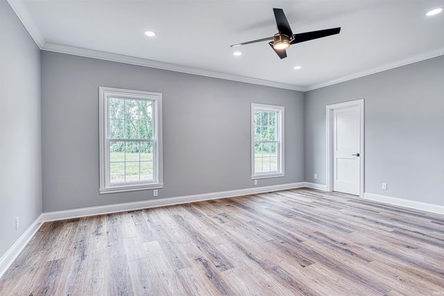 1595 Victoria Woods Drive, Boonville, IN 47601