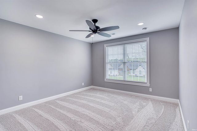 1595 Victoria Woods Drive, Boonville, IN 47601