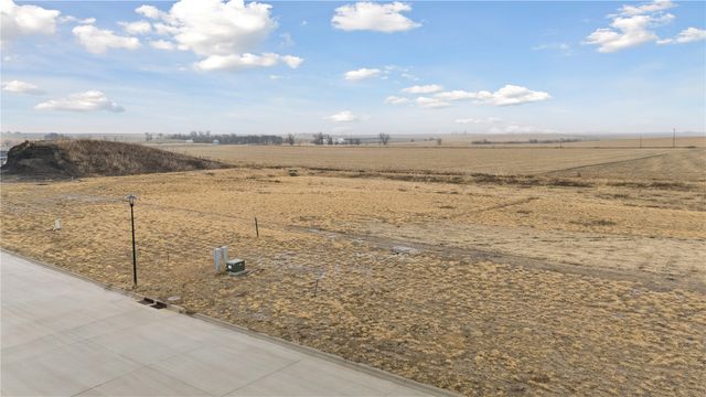 201 Victory Lane, Vinton, IA 52349