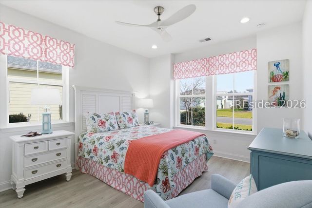 402 Spongecake Dr, Hardeeville, SC 29927