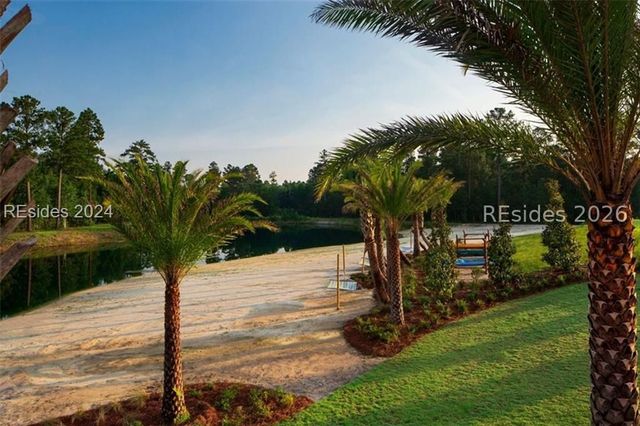 402 Spongecake Dr, Hardeeville, SC 29927