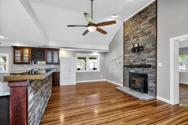 182 Sunrise Shores, Harrodsburg, KY 40330