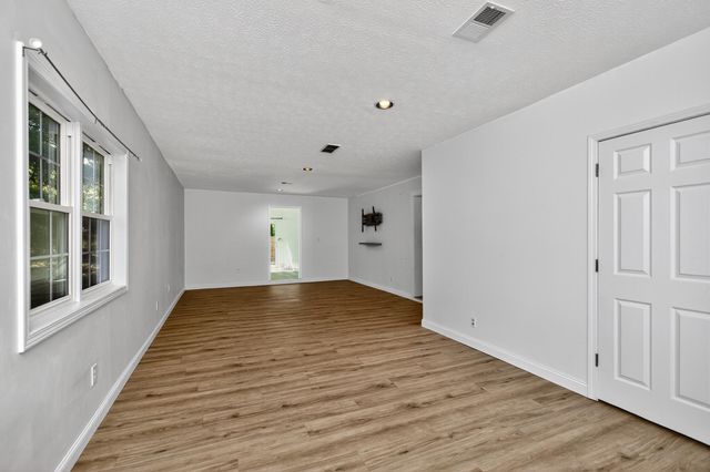 182 Sunrise Shores, Harrodsburg, KY 40330