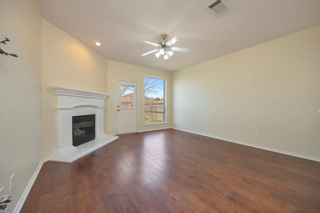 12901 Farmington Drive, Fort Worth, TX 76244