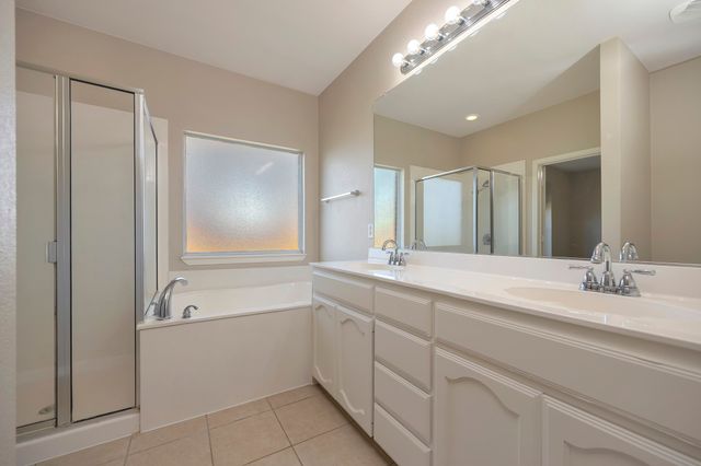 12901 Farmington Drive, Fort Worth, TX 76244