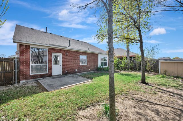 12901 Farmington Drive, Fort Worth, TX 76244