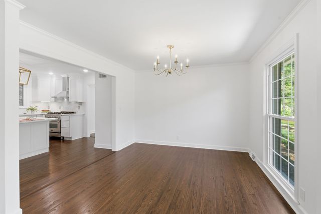6617 Ellesmere Rd, Nashville, TN 37205