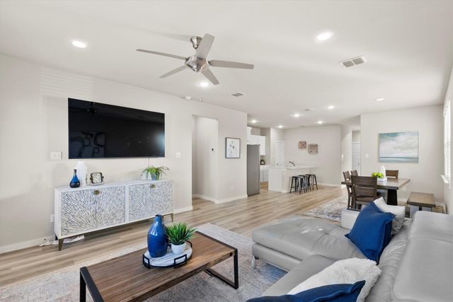 2825 Caroline Street, Royse City, TX 75189