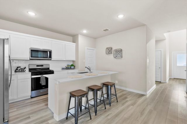 2825 Caroline Street, Royse City, TX 75189